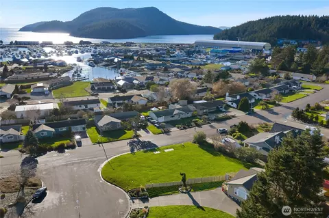 5412 Kingsway, Anacortes, WA 98221
