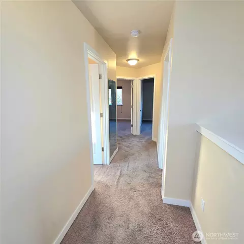 Entry Way - 1605 Riddell Ave NE, Orting, WA 98360 photo 4 of 4