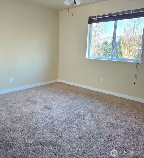 Bedroom - 1605 Riddell Ave NE, Orting, WA 98360 photo 1 of 6