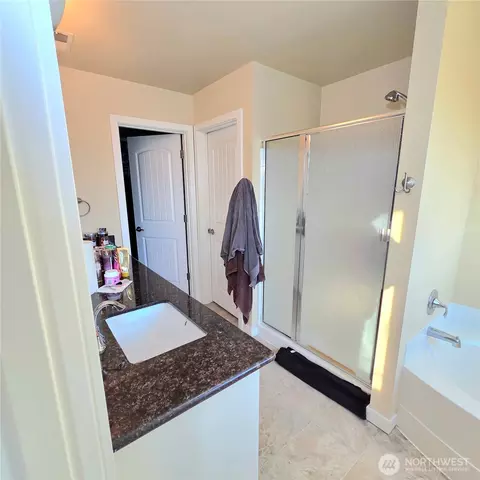 Bath - 1605 Riddell Ave NE, Orting, WA 98360 photo 3 of 6