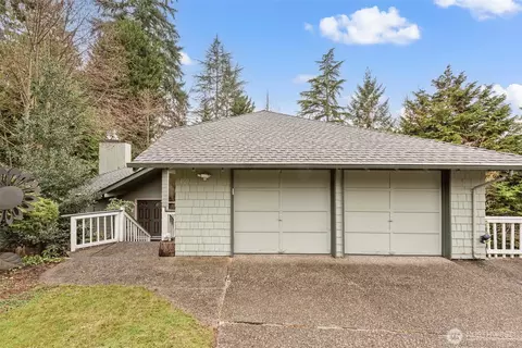4727 153rd Ave SE, Bellevue, WA 98006