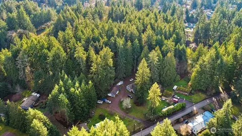 6190 Holland Rd NW, Bremerton, WA 98311
