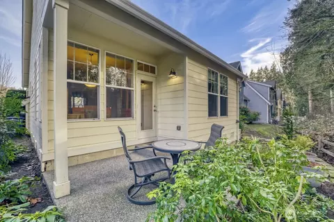 Exterior - 23902 33rd Dr SE, Bothell, WA 98021 photo 4 of 5