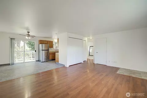 Living - 747 75th St SE #B203, Everett, WA 98203 photo 2 of 2