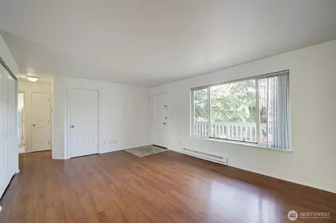 Living - 747 75th St SE #B203, Everett, WA 98203 photo 1 of 2