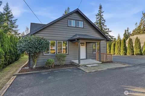 Exterior - 508 Nevada Dr, Longview, WA 98632 photo 5 of 12