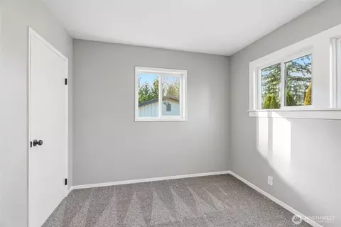 Bedroom - 508 Nevada Dr, Longview, WA 98632 photo 1 of 3