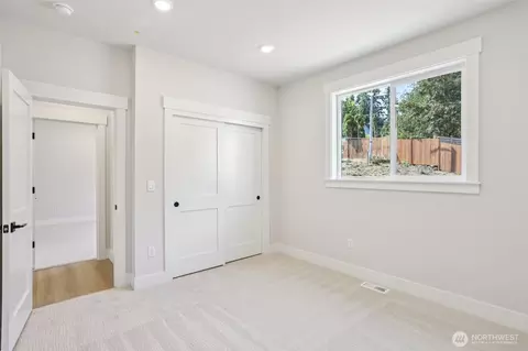 Bedroom - 326 182nd Pl SE, Bothell, WA 98012 photo 2 of 7