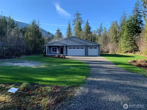 8684 Trillium Ln, Concrete, WA 98237