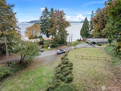 2004 Lybecker Dr NW, Gig Harbor, WA 98332