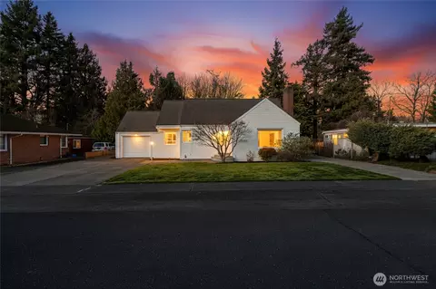 3023 Lynn St, Bellingham, WA 98225