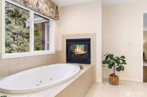16454 108th Ave NE, Bothell, WA 98011 photo 20