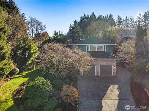 2386 215th Pl SW, Brier, WA 98036
