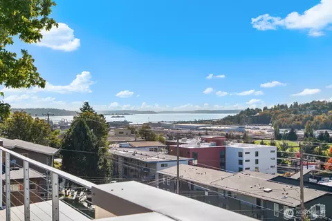 2808 14th Ave W #B, Seattle, WA 98119