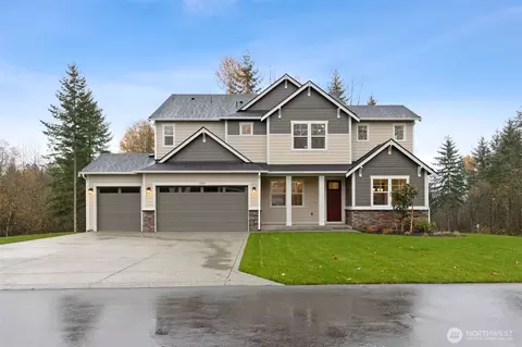 13502 100th St NE #214, Lake Stevens, WA 98258
