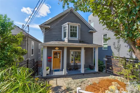 2247 14th Ave W, Seattle, WA 98119