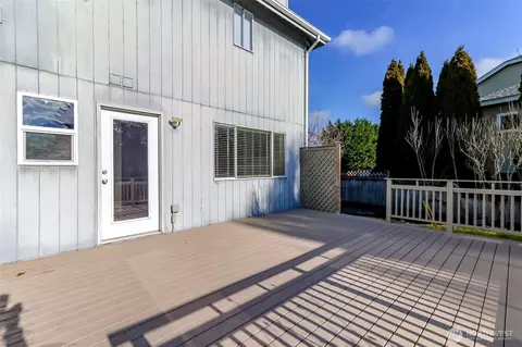 Exterior - 3436 Wetherbee Ln, Enumclaw, WA 98022 photo 2 of 6