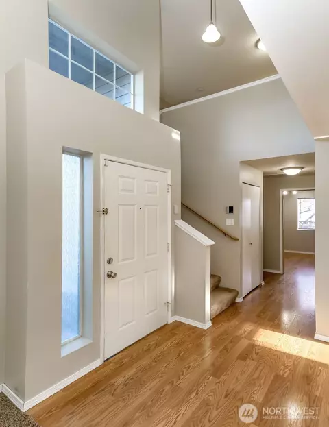 Entry Way - 3436 Wetherbee Ln, Enumclaw, WA 98022 photo 1 of 3