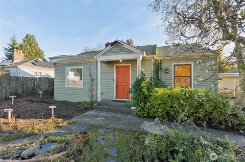 15208 6th Ave NE, Shoreline, WA 98155