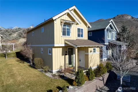 90 Veranda Dr, Oroville, WA 98844