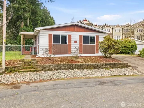 3700 14th Ave SE #138, Olympia, WA 98501