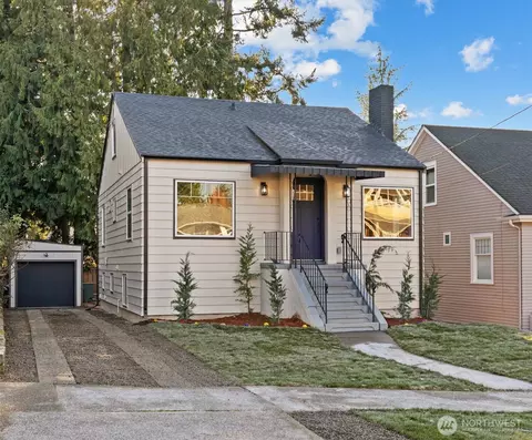 3711 SW Webster St, Seattle, WA 98126