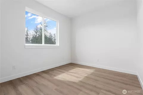 412 W 4th St, Everson, WA 98247 photo 7