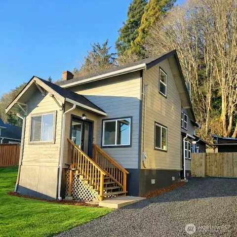 2411 Queets Ave, Hoquiam, WA 98550