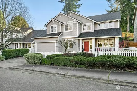 1807 NE 26th Pl, Renton, WA 98056