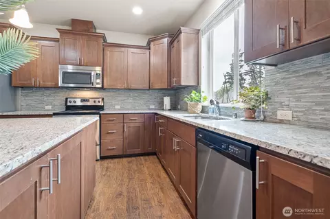 20327 40th Ave E, Spanaway, WA 98387 photo 7