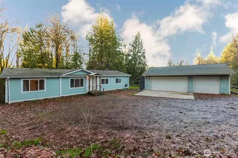 360 E Rasor Rd, Belfair, WA 98528