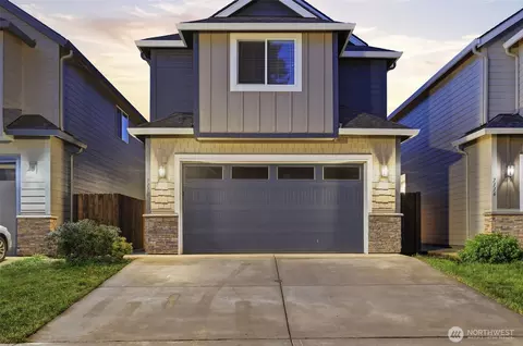 7110 S 13th St, Ridgefield, WA 98642