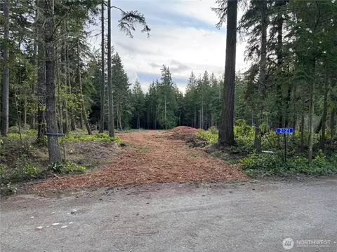 2121 Winterhawk Ln, Coupeville, WA 98239