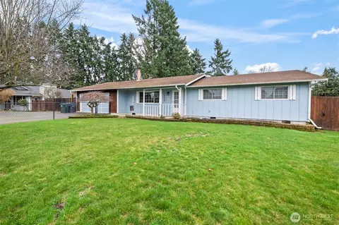 15825 93rd Ave E, Puyallup, WA 98375