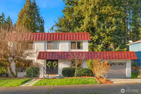11704 NE 145th St, Kirkland, WA 98034