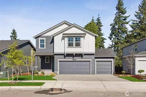 10766 188th St E #1030, Puyallup, WA 98374