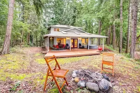 17812 Clear Lake Blvd SE, Yelm, WA 98597