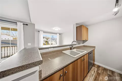 12404 E Gibson Rd #G202, Everett, WA 98204 photo 13