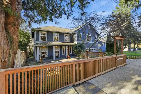 4107 20th Ave SW, Seattle, WA 98106