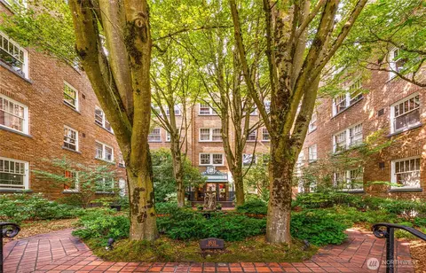 1631 16th Ave, Seattle, WA 98122