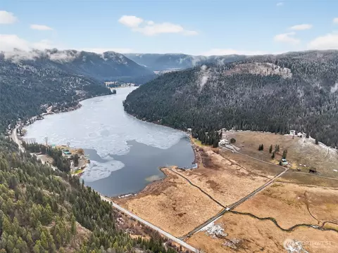 3016 Deep Lake North Shore Way, Colville, WA 99114