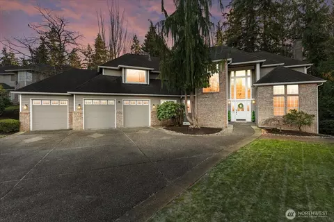 15022 16th Ave SE, Mill Creek, WA 98012