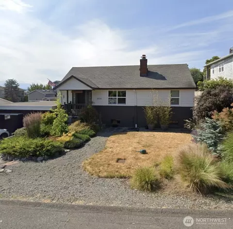 2526 NW 194th Pl, Shoreline, WA 98177
