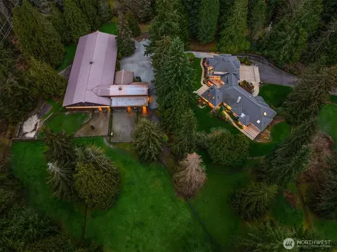 21712 NE 144th Pl, Woodinville, WA 98077