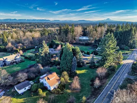 16414 104th Ave NE, Bothell, WA 98011