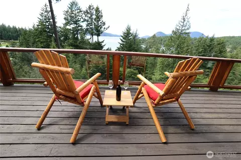 209 Marine Dr, Blakely Island, WA 98222