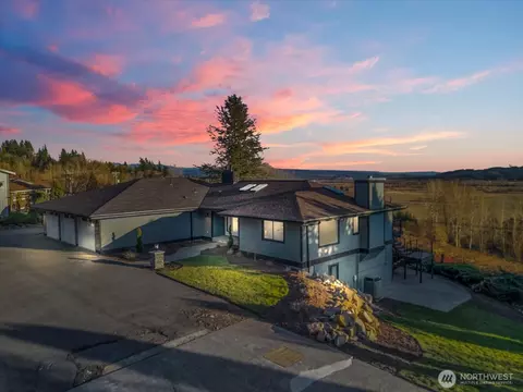 13011 92nd St SE, Snohomish, WA 98290