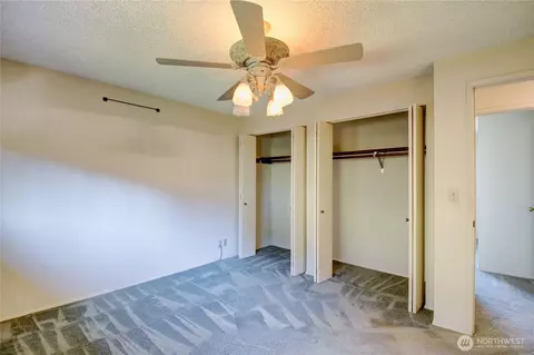 Bedroom - 7208 Yew St, Everett, WA 98203 photo 2 of 3