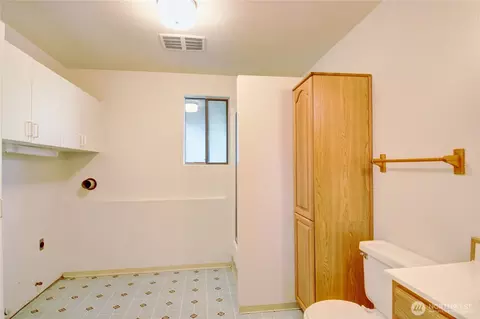 Other - 7208 Yew St, Everett, WA 98203 photo 7 of 8