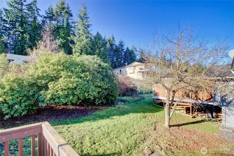 Exterior - 7208 Yew St, Everett, WA 98203 photo 3 of 9